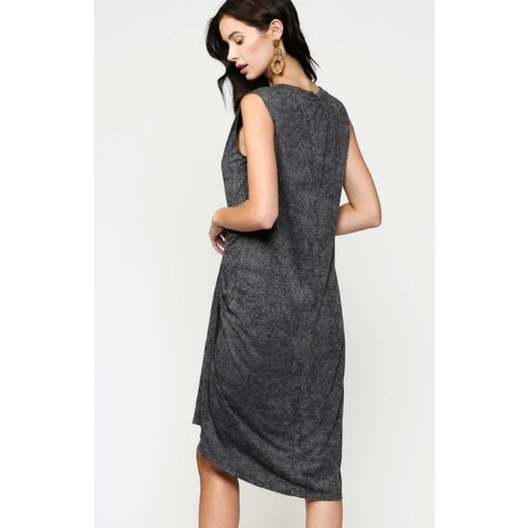 FINAL SALE 🆕🌿DRAPED KNIT DRESS🌿 - Picture 4 of 7